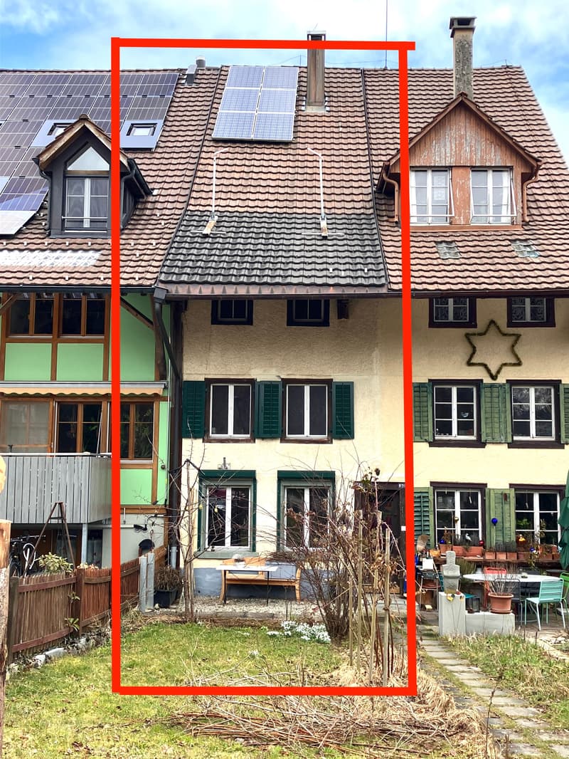 Baubewilligtes 2-Wohnungs-Projekt mit grosser Halle und 2'705 m Gebäudevolumen (2)