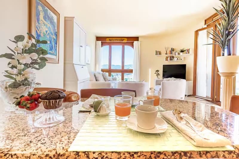 Der Luganersee zu Ihren Füssen - stilvolle 2.5-Zimmer-Wohnung in Ruvigliana (9)