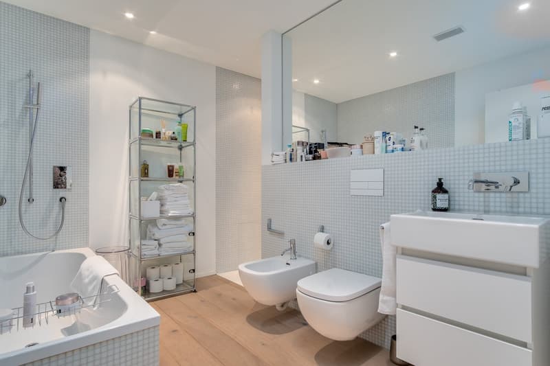 Moderne 2.5-Zimmer-Wohnung mit Minergie-Zertifikat an ruhiger Lage in Zürich-Witikon (8)