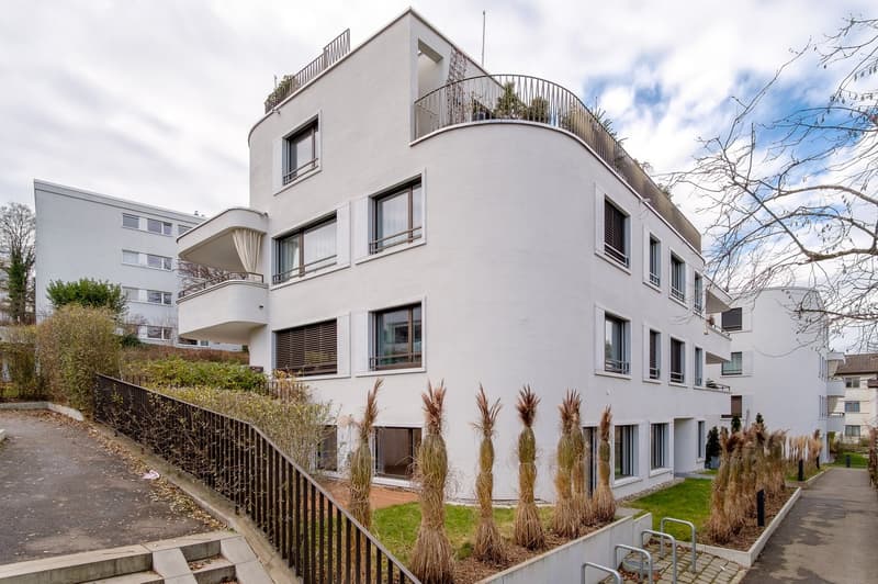 Moderne 2.5-Zimmer-Wohnung mit Minergie-Zertifikat an ruhiger Lage in Zürich-Witikon (7)