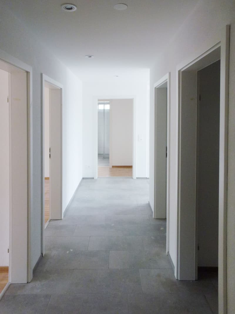 Mehrfamilienhaus mit 18 Wohnungen - 5,15% Rendite - frisch renoviert (12)