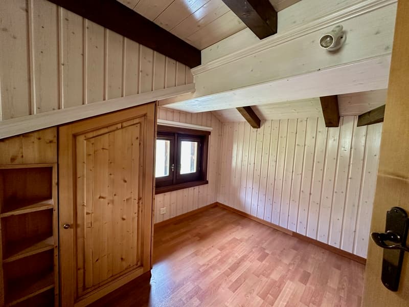 Demi-maison villageoise à Trogne (St-Martin) avec box-garage (8)