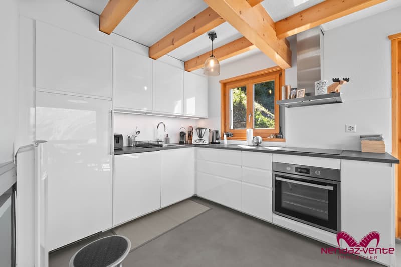 Magnifique chalet 4,5 pièces vue imprenable - vente aux étrangers (3)