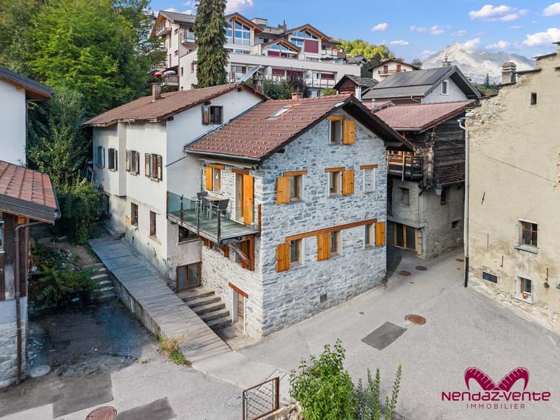 Maison mitoyenne villageoise authentique, à Basse-Nendaz, 3pces (1)