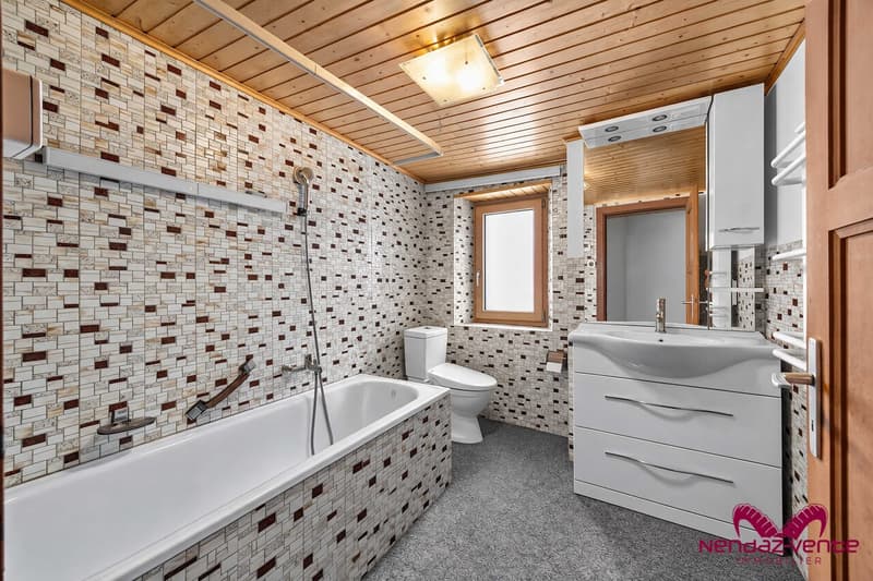Maison mitoyenne villageoise authentique, à Basse-Nendaz, 3pces (7)
