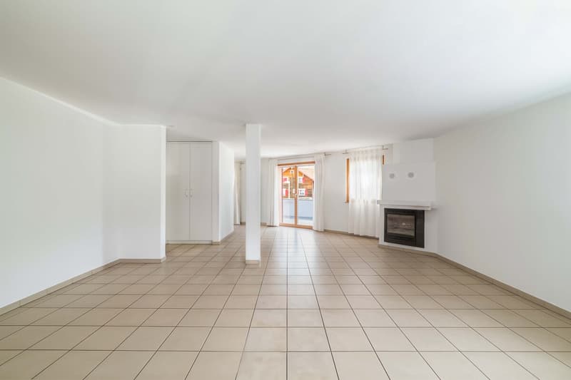 UQ530_Wohnzimmer