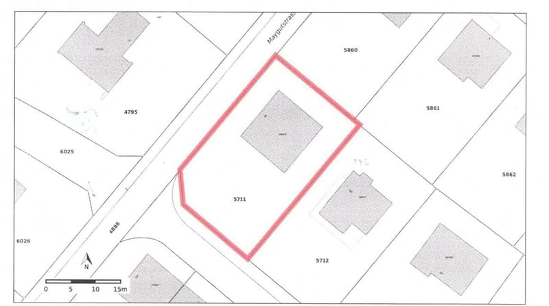 6-Zimmer-Einfamilienhaus mit 761 m² Grundstück in Wabern bei Bern - sanierungsbedürftig, mit viel Spielraum (9)