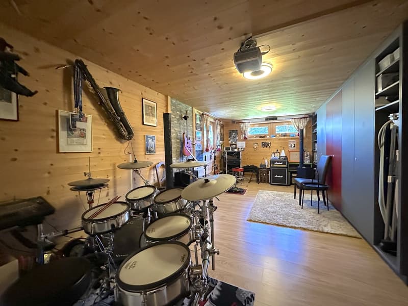 Chalet de caractère 6.5 pièces à Champéry – Vue panoramique sur les montagnes (4)