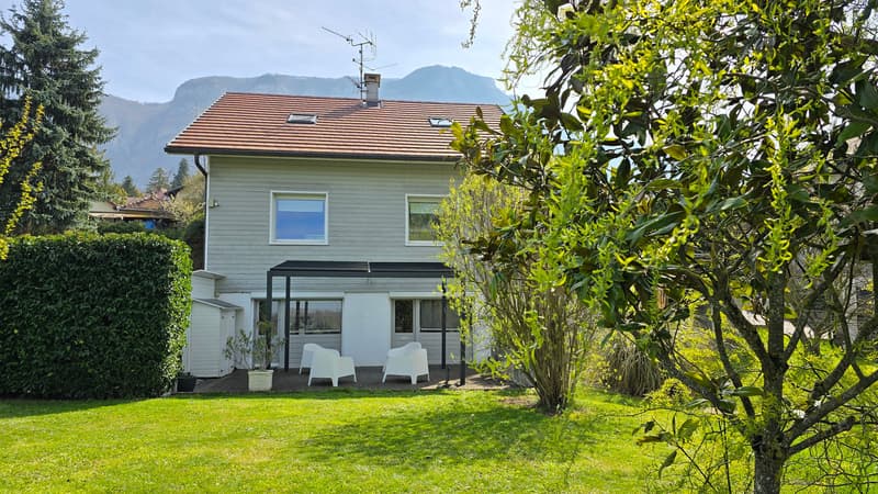 Jolie maison 6 pièces à 5 mn de la frontière Genevoise (1)
