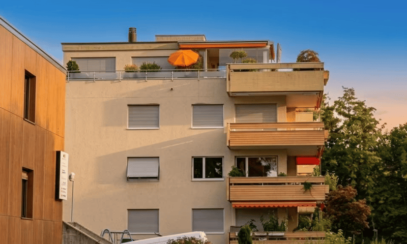 Exclusive 4.5-room apartment with lake view in Lucerne (1)