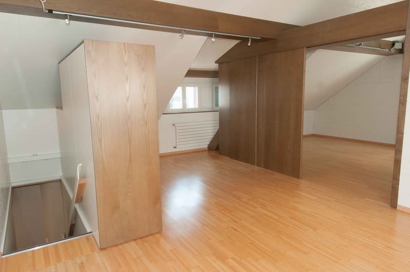 Wohnen mitten in Uster wie in einem Einfamilienhaus. (17)