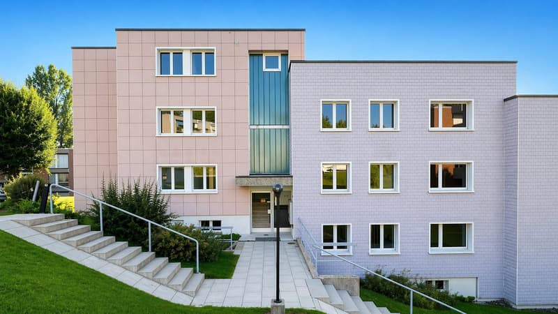 First occupancy after high-quality total renovation – living with style in the best location in St. Gallen (2)