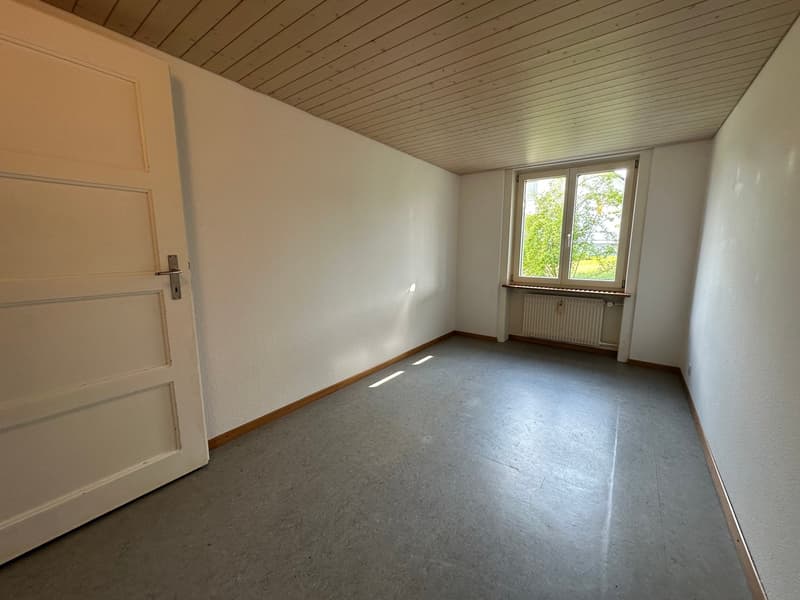 Charmante 3-Zimmer-Altbauwohnung mit Balkon in Roggwil – ab sofort verfügbar! (7)