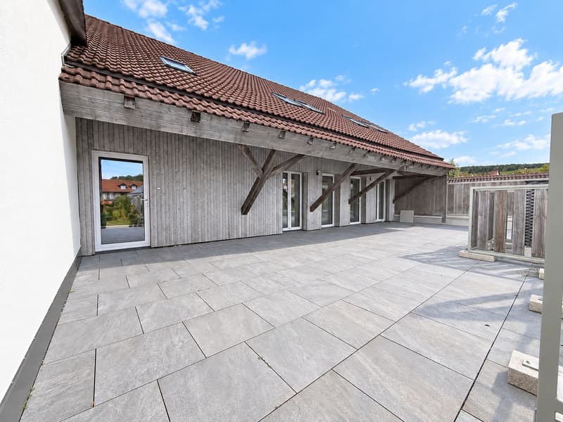 Moderne 2.5-Zimmer-Maisonette im Herzen von Bözen (10)