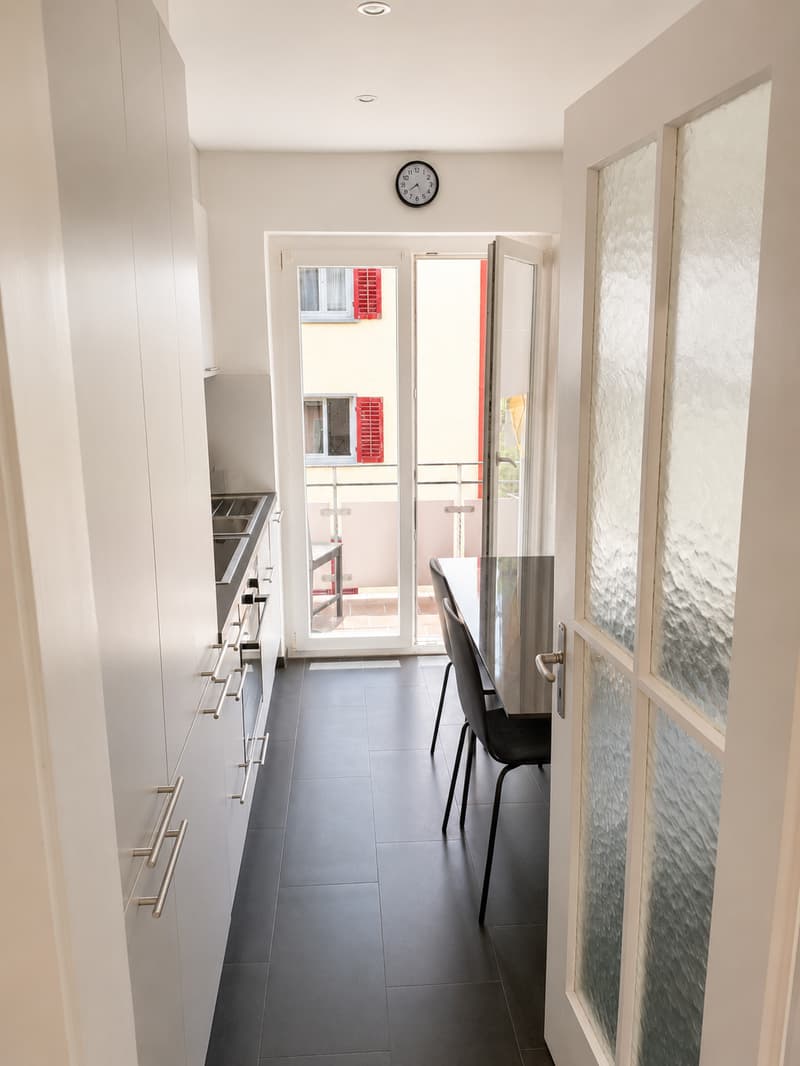 Modern renovierte 3-Zimmerwohnung mit Balkon (3)