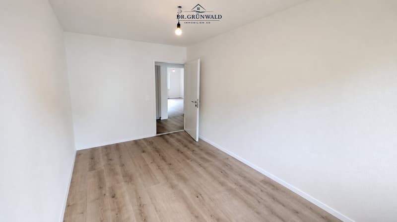 Helle 4-Zimmer-Wohnung mit Balkon in Baden – sofort verfügbar! (14)