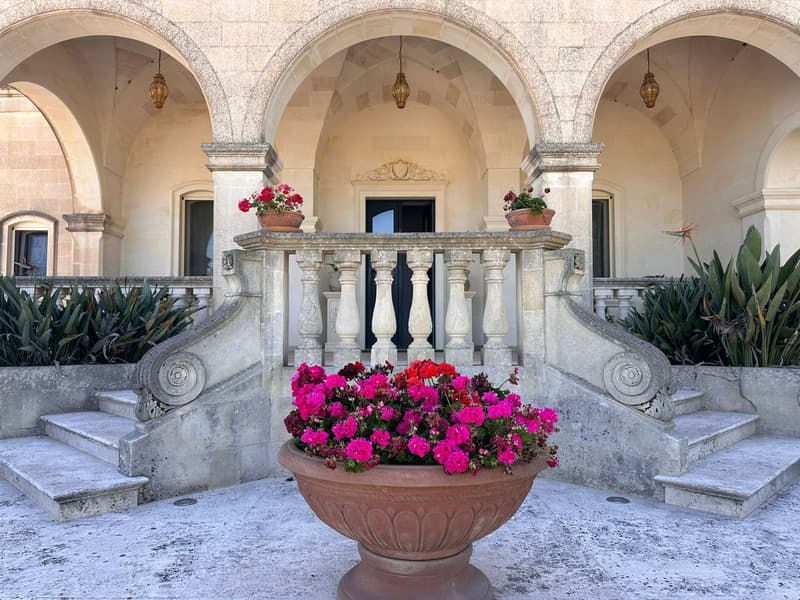 Maestosa Villa di lusso con piscina a Scorrano (7)