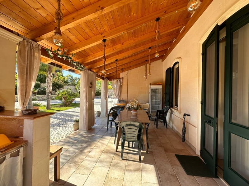 Maestosa Villa di lusso con piscina a Scorrano (66)