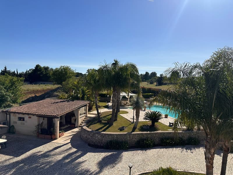 Maestosa Villa di lusso con piscina a Scorrano (80)
