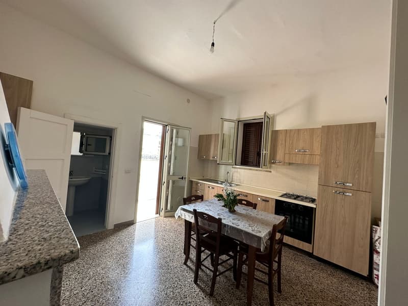Abitazione indipendente tipica salentina completamente ristrutturata - uggiano La Chiesa (2)