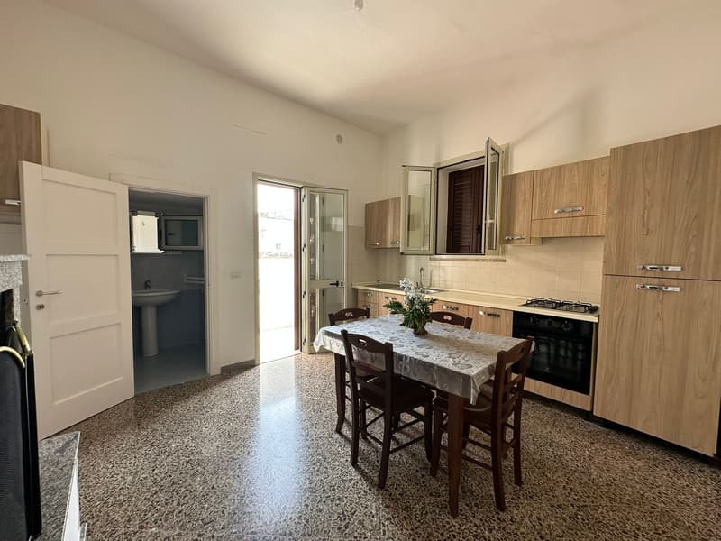 Abitazione indipendente tipica salentina completamente ristrutturata - uggiano La Chiesa (5)