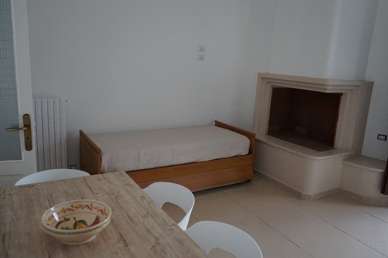 Abitazione adibito a B&B nel centro storico di Martano (8)