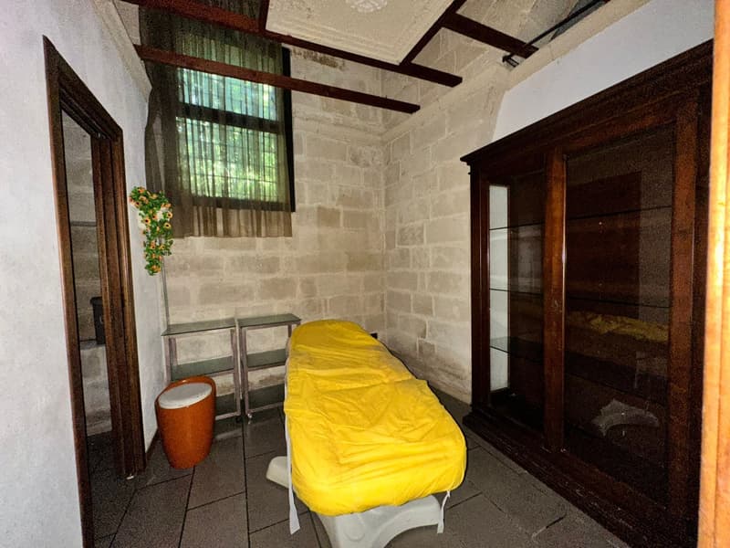 Elegante Villa Indipendente in Vendita a Maglie (28)