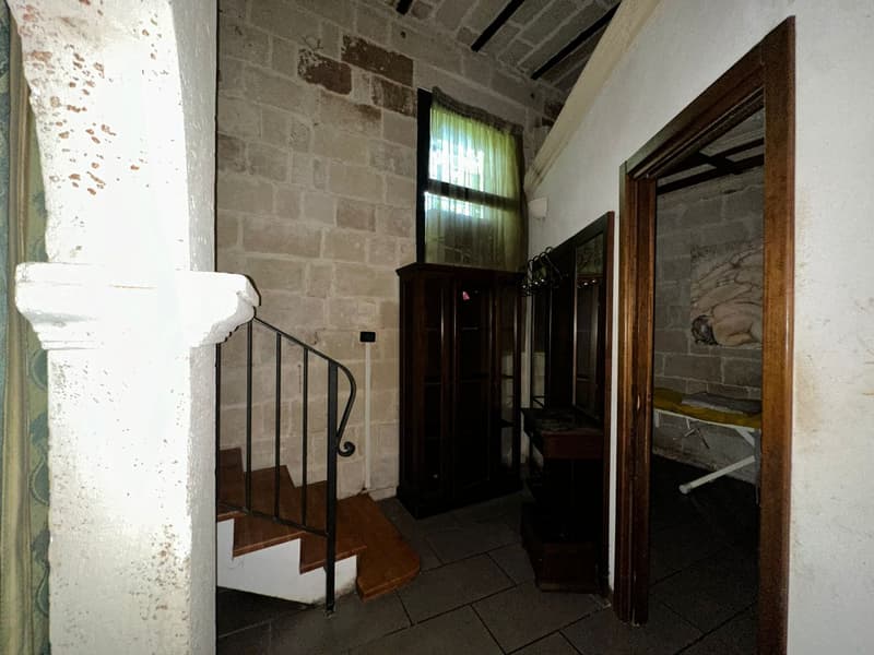 Elegante Villa Indipendente in Vendita a Maglie (15)