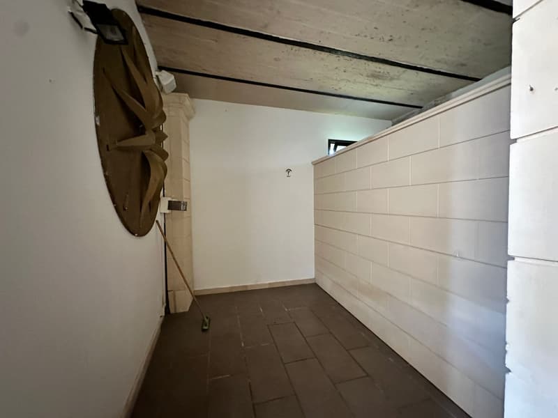 Elegante Villa Indipendente in Vendita a Maglie (12)