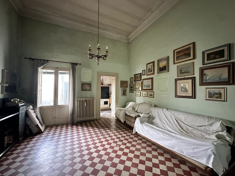 Affascinante Villa Storica in Vendita a Maglie (63)