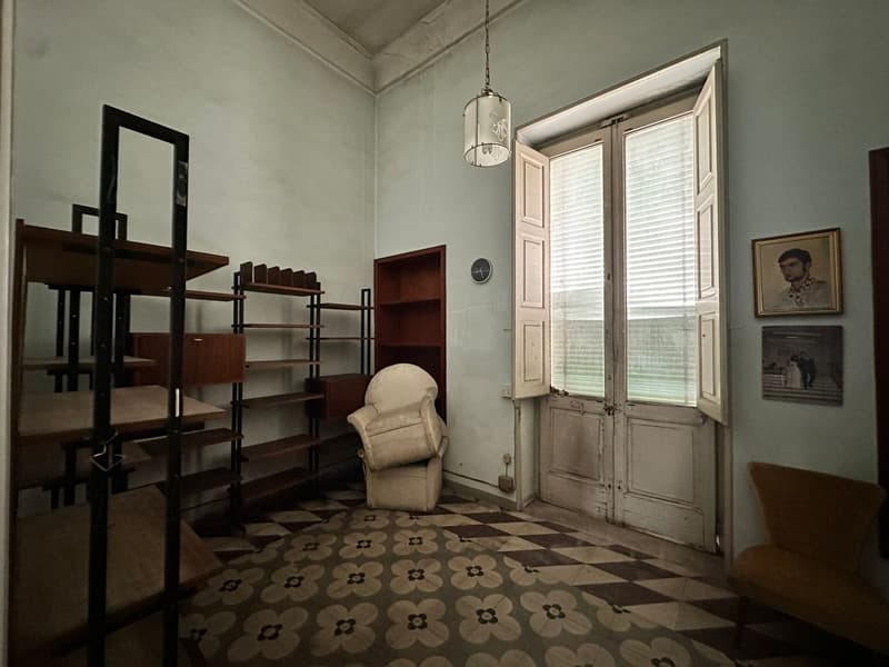 Affascinante Villa Storica in Vendita a Maglie (52)