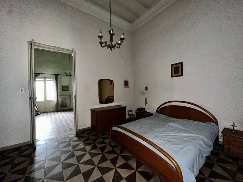 Affascinante Villa Storica in Vendita a Maglie (65)