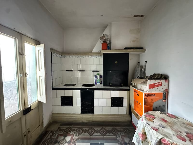 Affascinante Villa Storica in Vendita a Maglie (60)