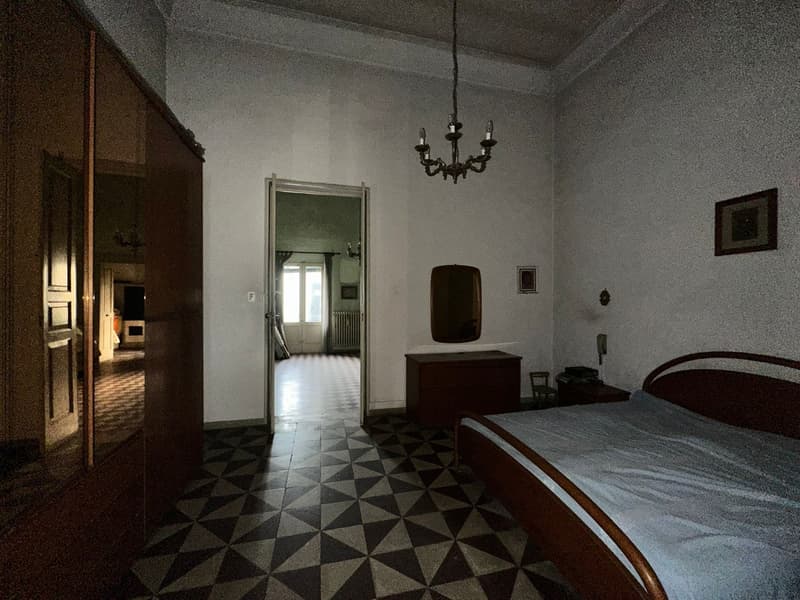 Affascinante Villa Storica in Vendita a Maglie (55)