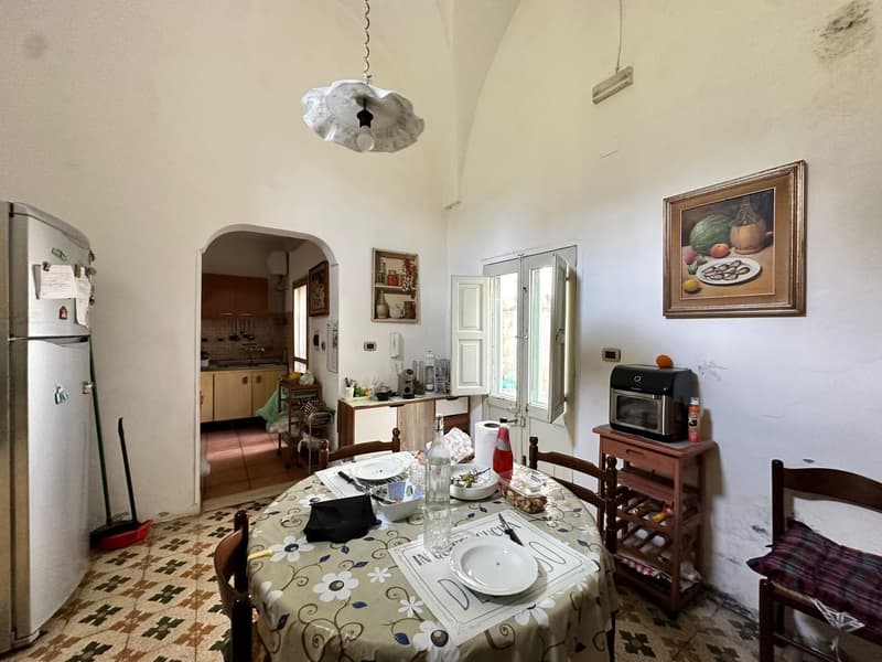 Affascinante Villa Storica in Vendita a Maglie (12)