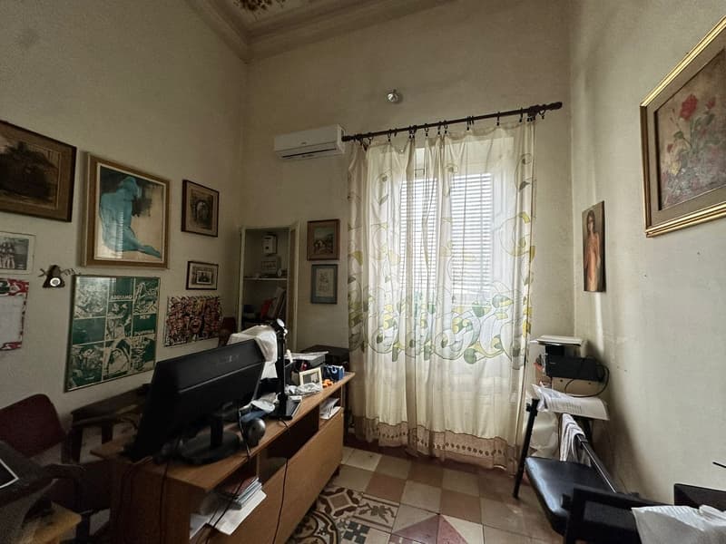 Affascinante Villa Storica in Vendita a Maglie (10)
