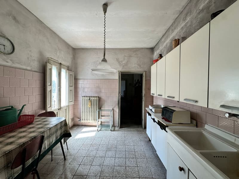 Affascinante Villa Storica in Vendita a Maglie (37)