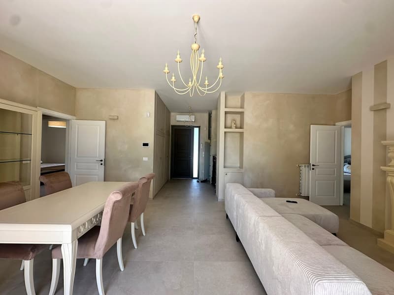 1525-VC - Scorrano - Villa di Nuova Costruzione con Piscina e Giardino Incantevole (53)