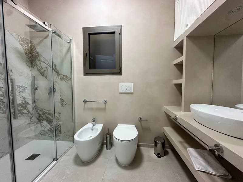 1525-VC - Scorrano - Villa di Nuova Costruzione con Piscina e Giardino Incantevole (50)