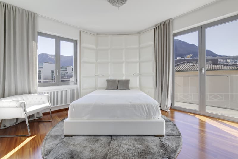4.5 LOCALI DI PRESTIGIO A LUGANO (10)