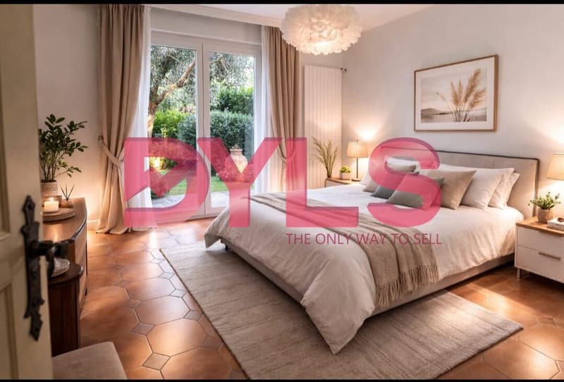 SPACIOUS TWO-FAMILY HOME IN COLLINA DâORO (6)