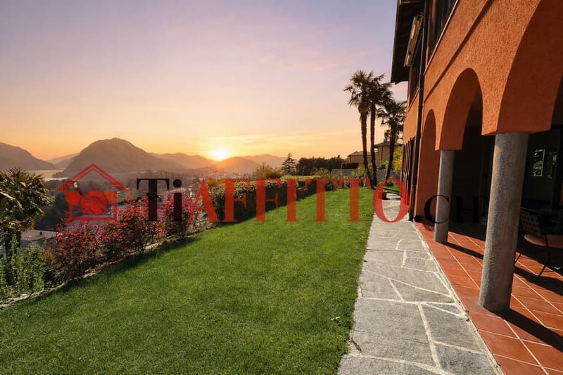 PREGIATO 4.5 A PORZA CON GIARDINO E PISCINA COPERTA (2)