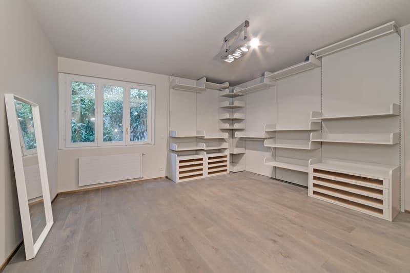 PRESTIGIOSO 3.5 LOCALI CON VISTA LAGO A PORZA (6)