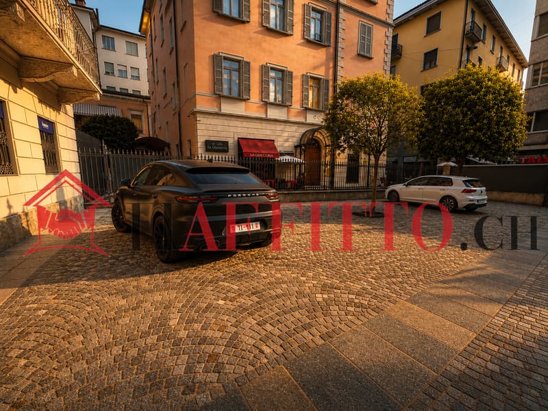 UFFICIO DI PRESTIGIO NEL CUORE DI LUGANO (8)