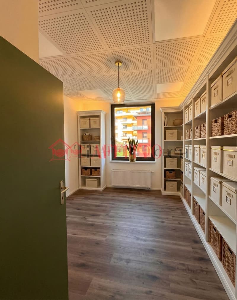UFFICIO DI PRESTIGIO COMPLETAMENTE RISTRUTTURATO (11)