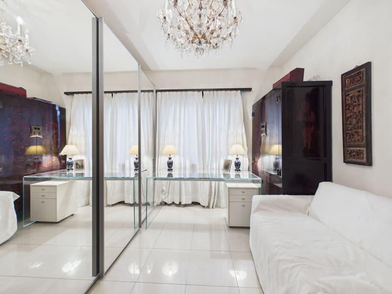 Elegante appartamento di 4.5 locali con balcone a Ponte Tresa (20)