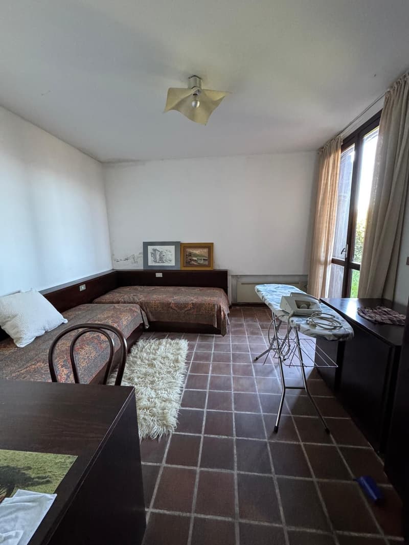 Meravigliosa villa con vista (9)