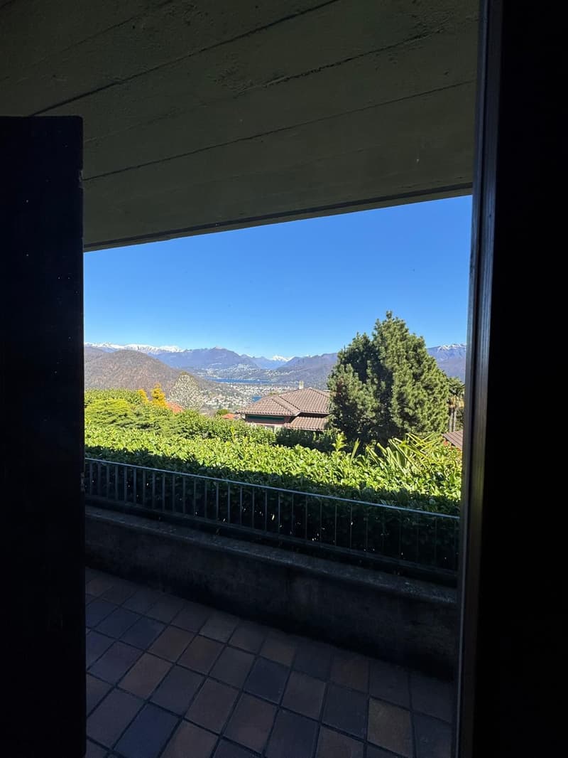 Meravigliosa villa con vista (11)