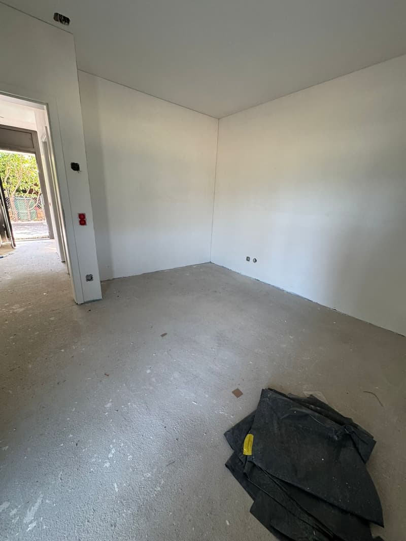 Elegante appartamento duplex di 3.5 locali a Melano (10)