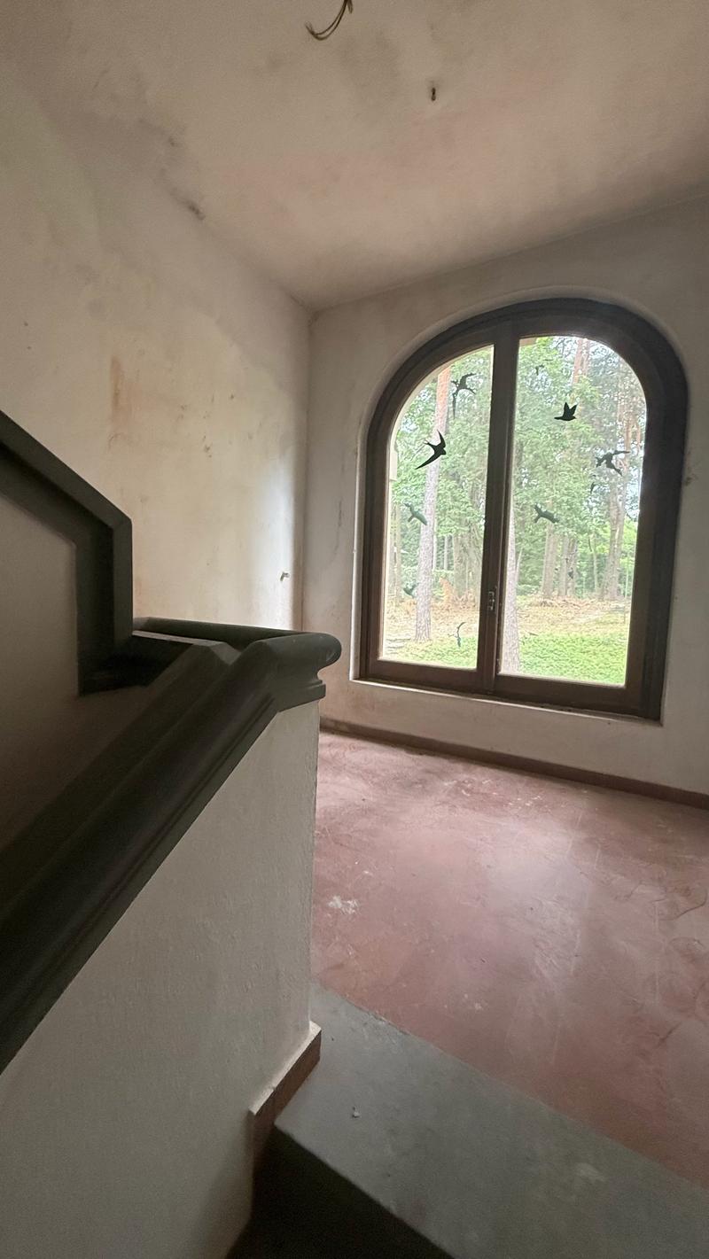 Prestigiosa villa di lusso con piscina a Venegono Inferiore (12)